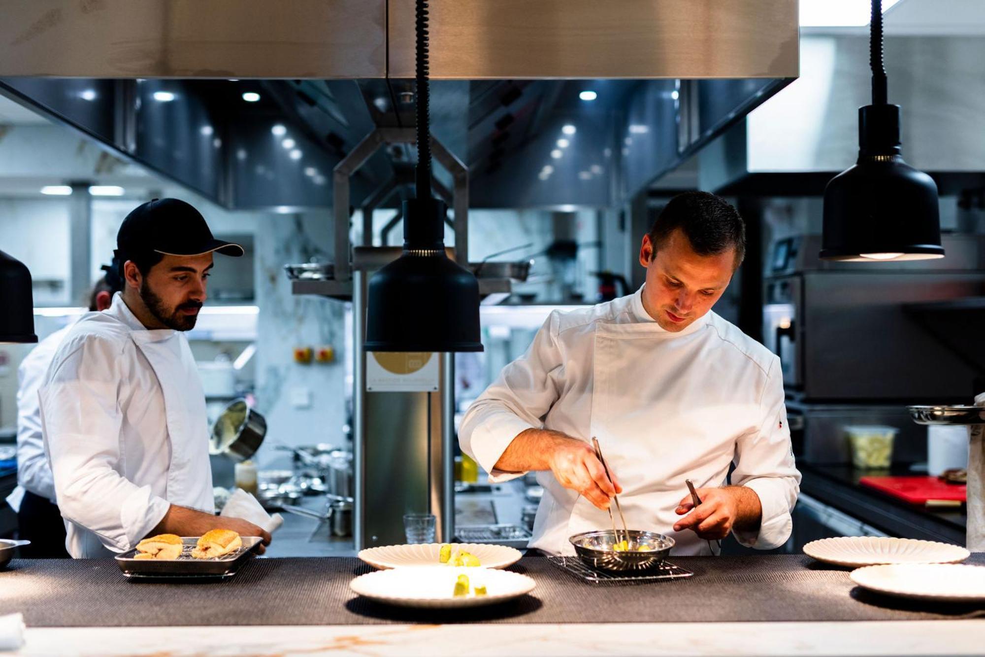 Hotel Et Restaurant La Bastide Bourrelly - Mathias Dandine Cabriès Eksteriør billede